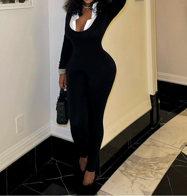 Zippered Long-Sleeved White U-Neck Jumpsuit