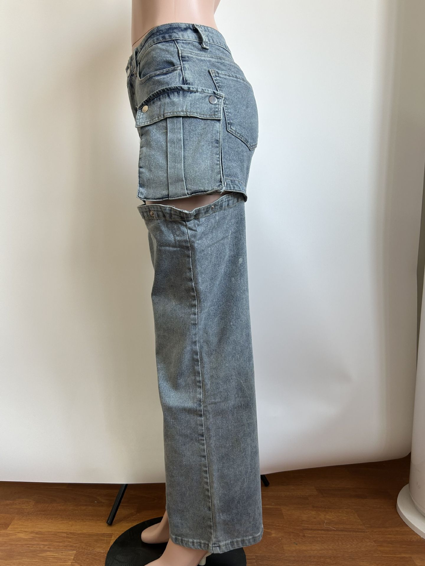 Y2K High-Waisted Detachable Cargo Jeans