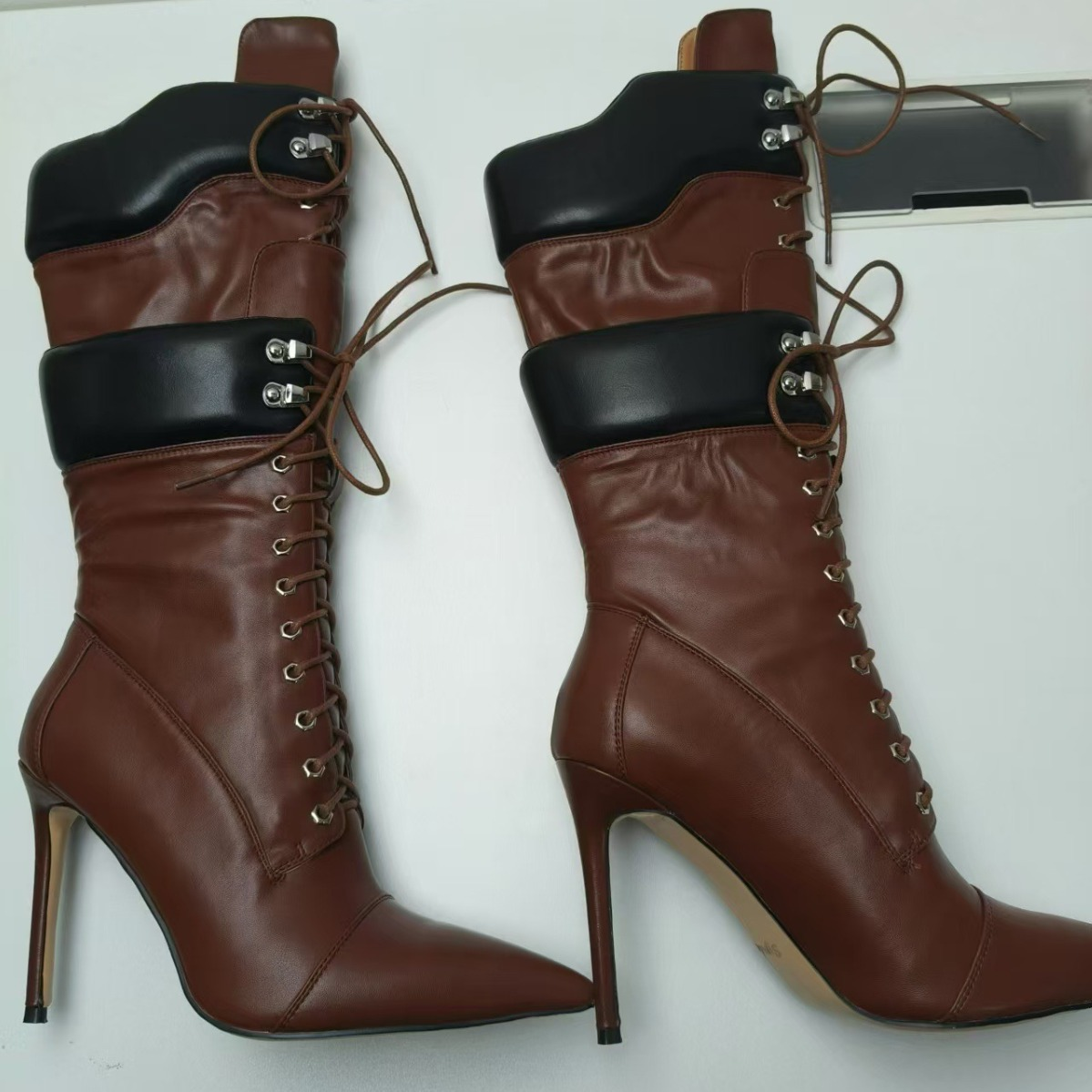 Timb Heel Boots