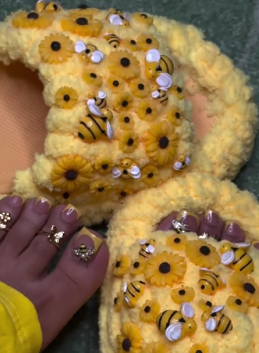 Bee Jar Cozy Slippers