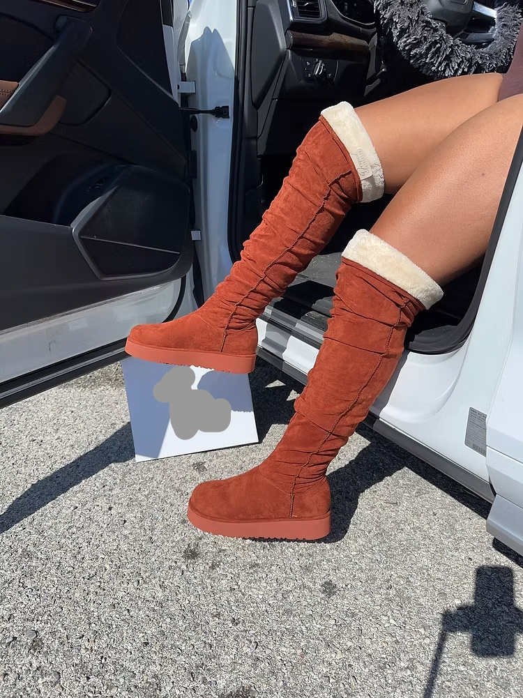 Exclusive Shallow Boots