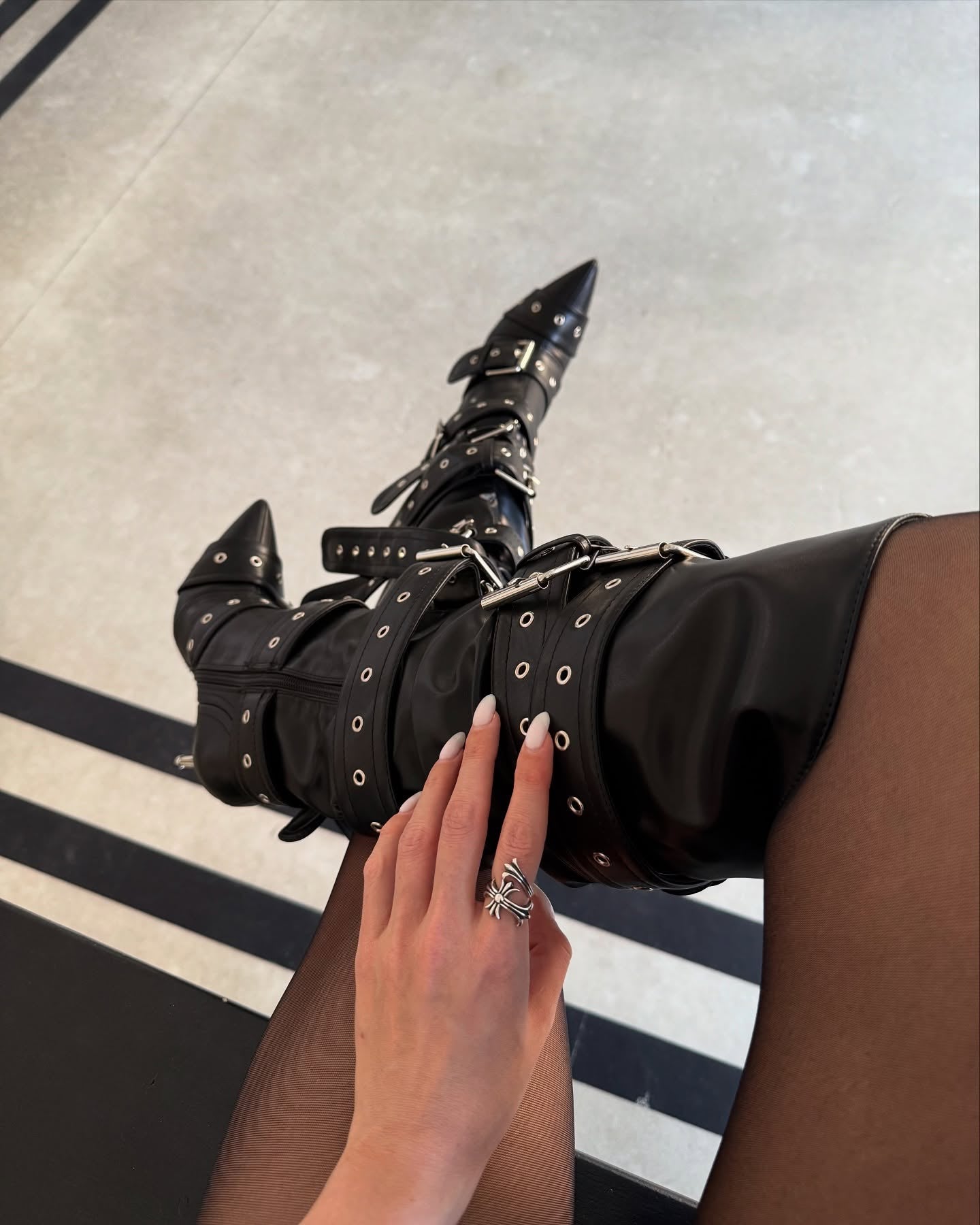 Pop Pointed High Boots