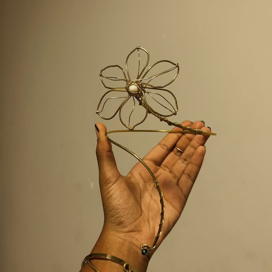 Entwined Hollow Flowers Bracelet