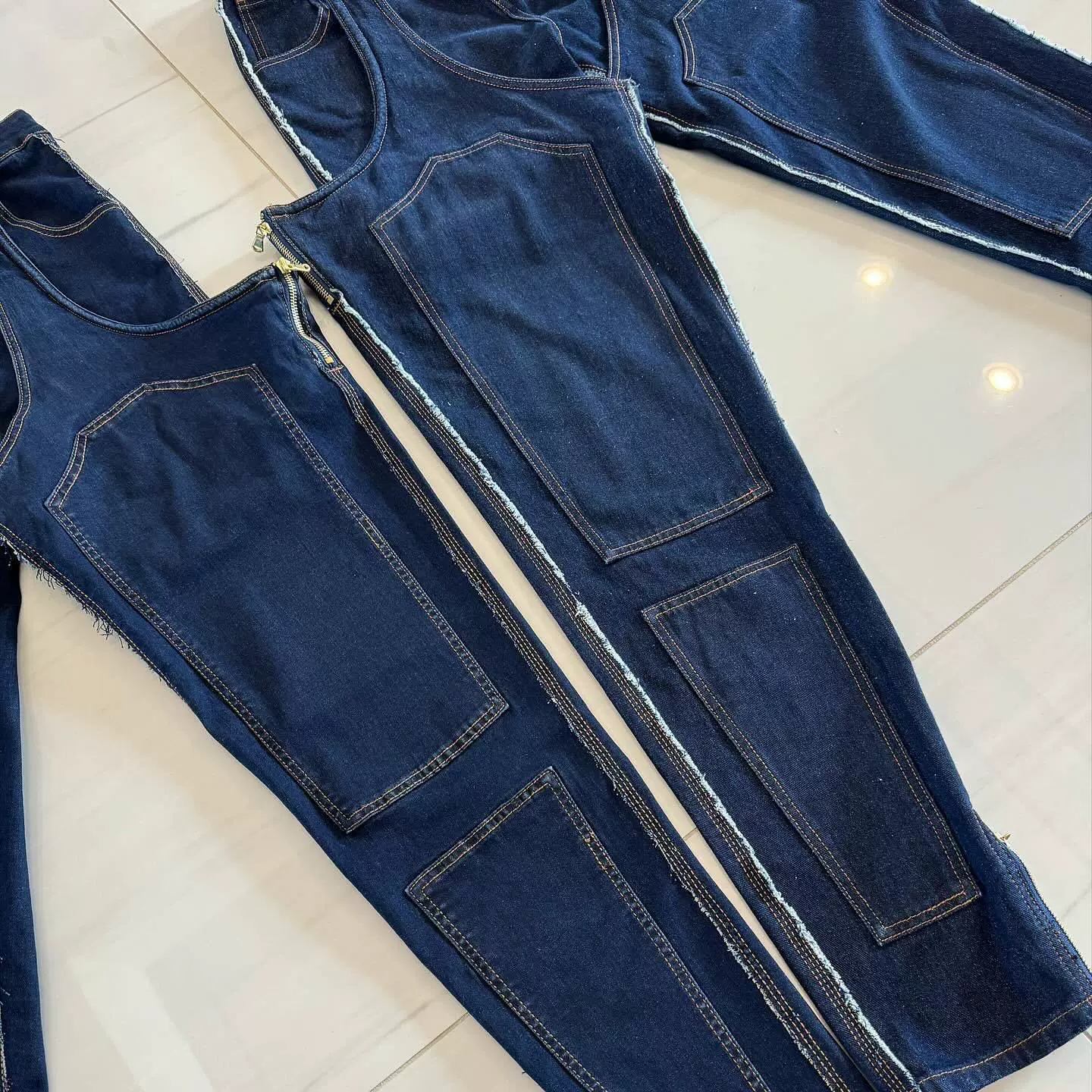 Irregular Hollow Stitching Stretch Jeans