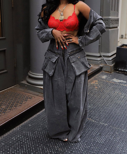 Zip-up Top & Jeans With Large Pockets