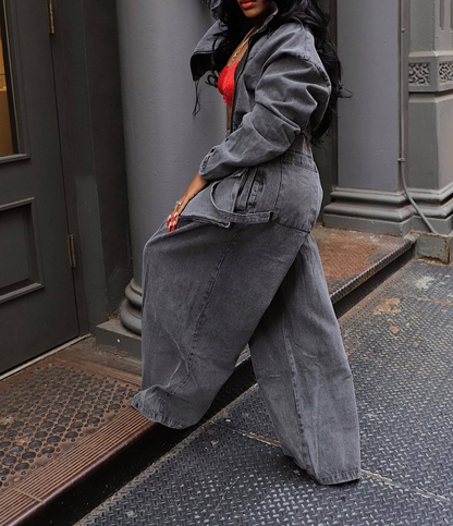 Zip-up Top & Jeans With Large Pockets