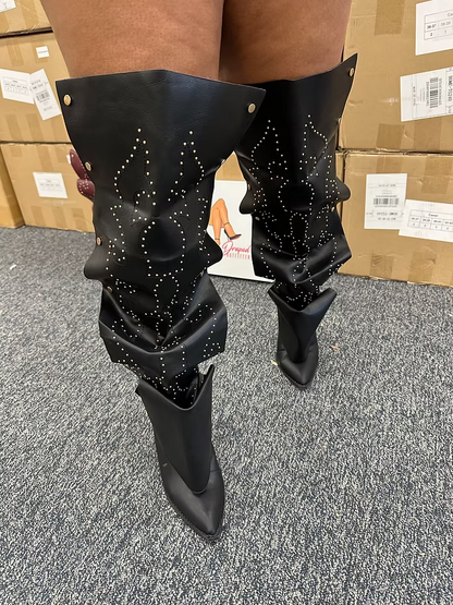 Delvi Removable Boots