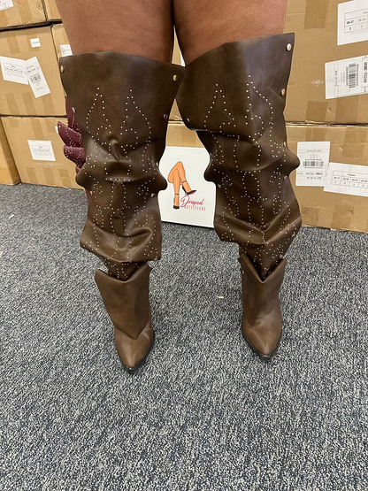 Delvi Removable Boots