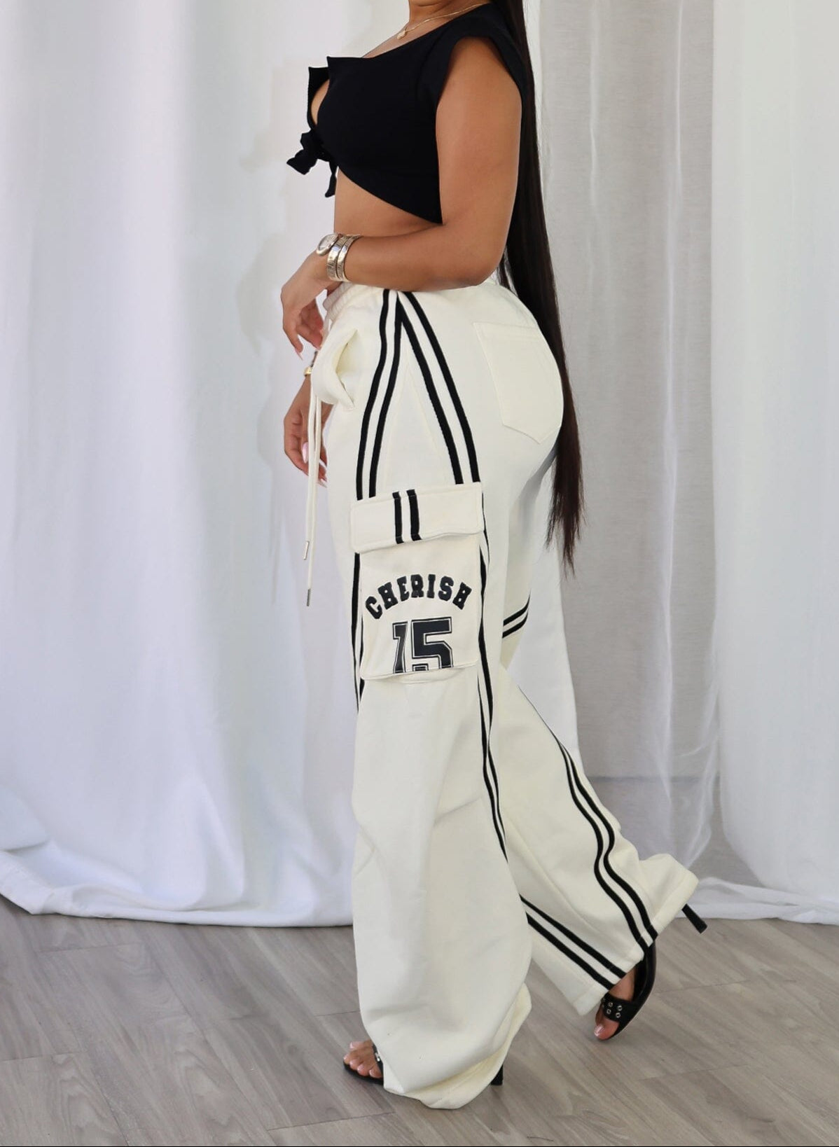 Elidi Fleece Cargo Jogger Sweatpants