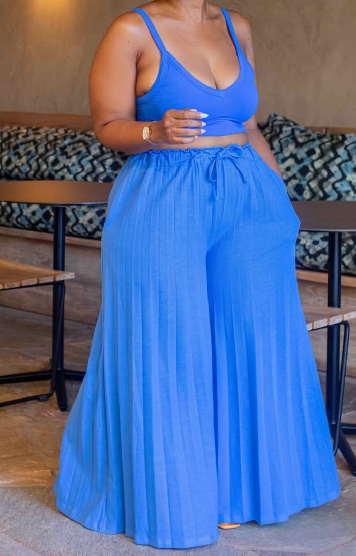Blue Crush Tank & Pleated Knit Pants