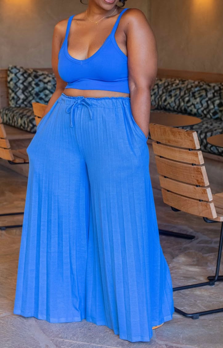 Blue Crush Tank & Pleated Knit Pants